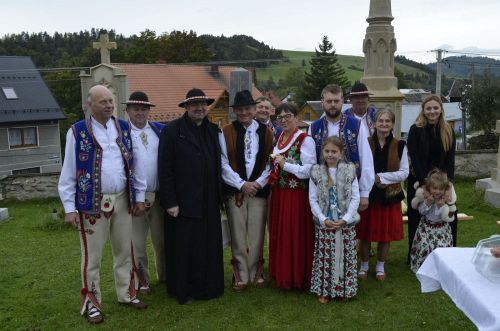 _DSC8033_Ufh2ox_small.JPG